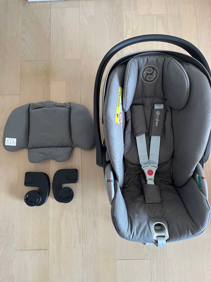 Cybex Cloud Z i-Size★メリオ専用アダプタ付き