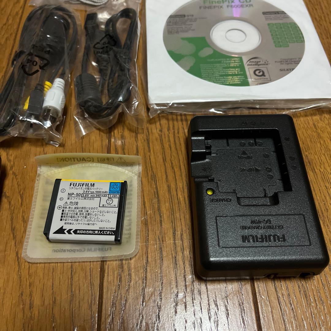 デジカメ⭐︎FUJIFILM⭐︎FINEPIX600