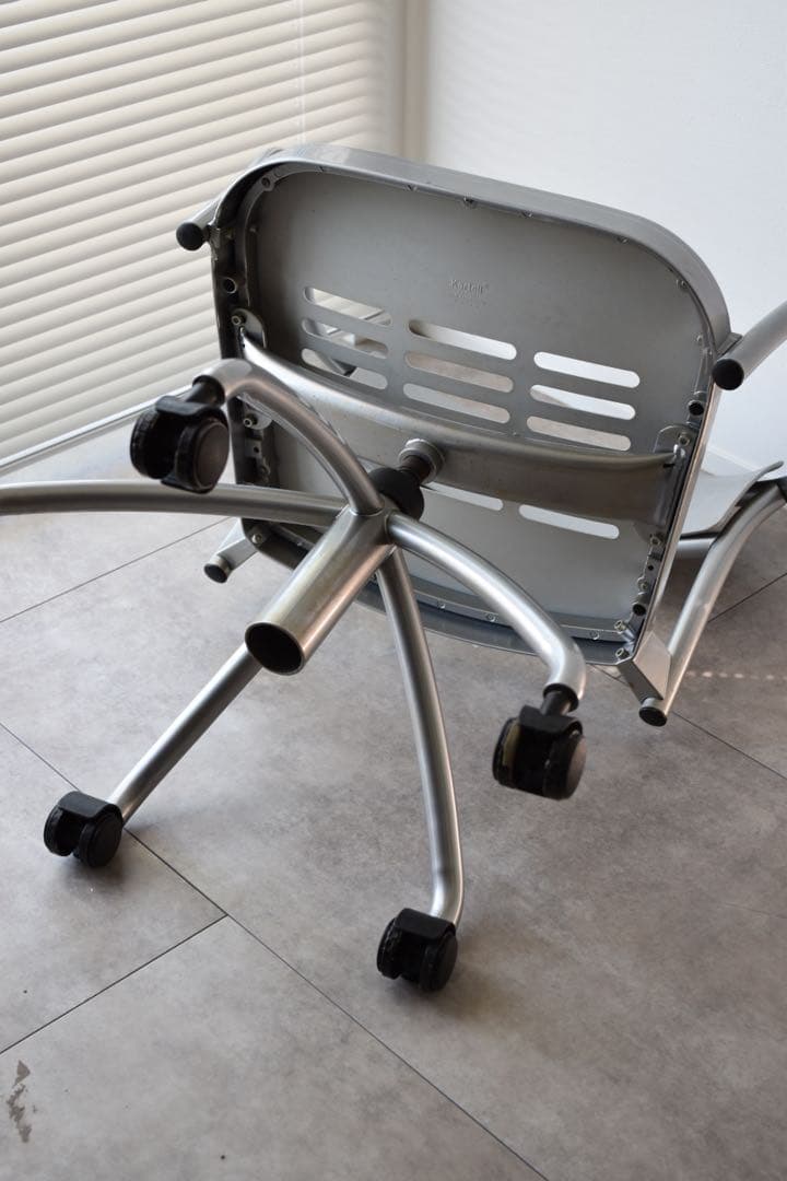 カルテル Kartell マウナケア Mauna-Kea 2860 デスクチェア