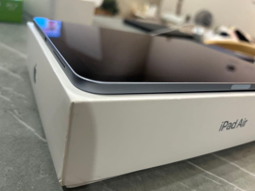 Apple iPad Air (第4世代) スカイブルー 本体