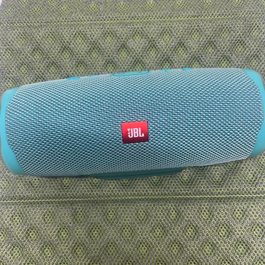 スピーカー・ウーファー JBL charge4