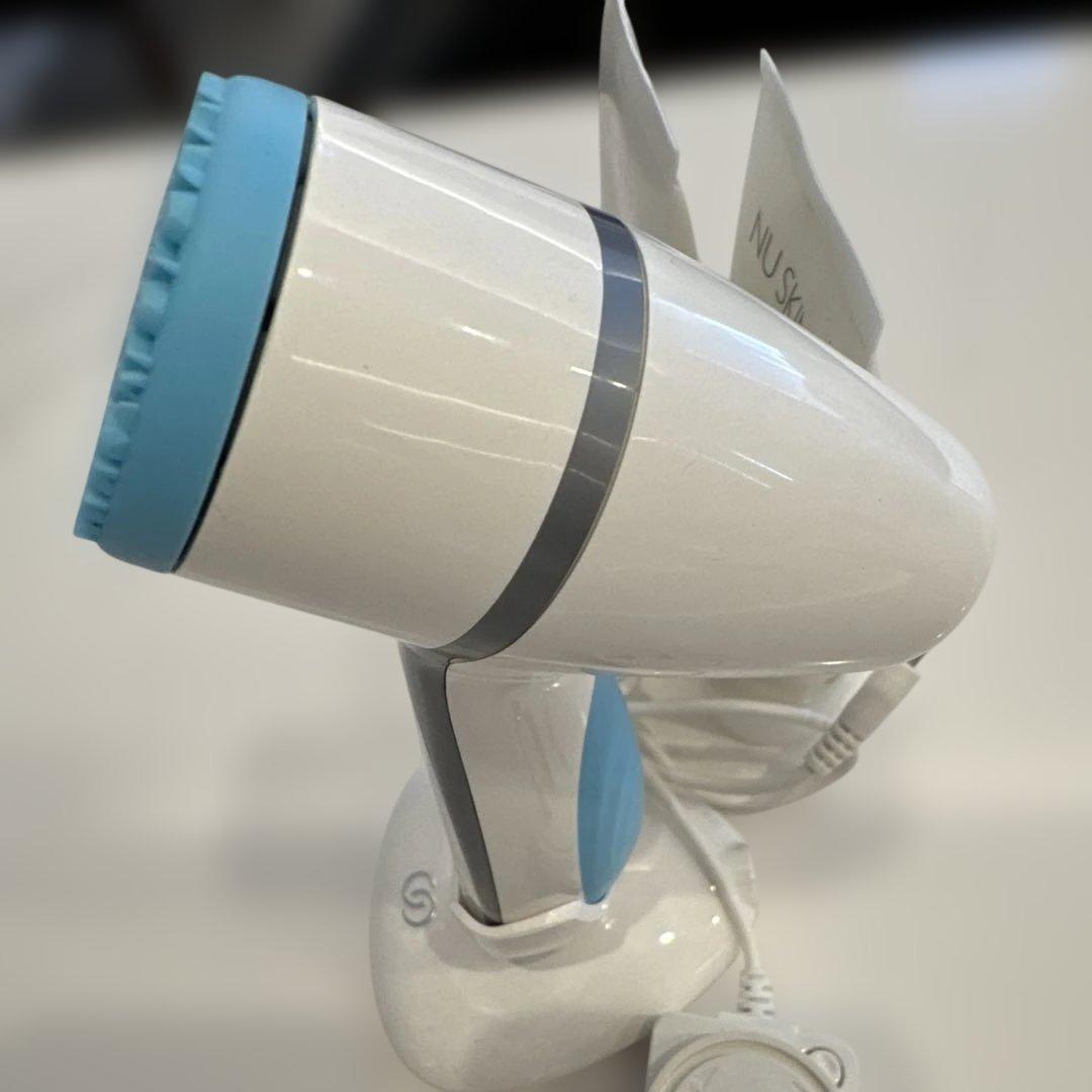 NU SKIN 美顔器 クリーム2本付き