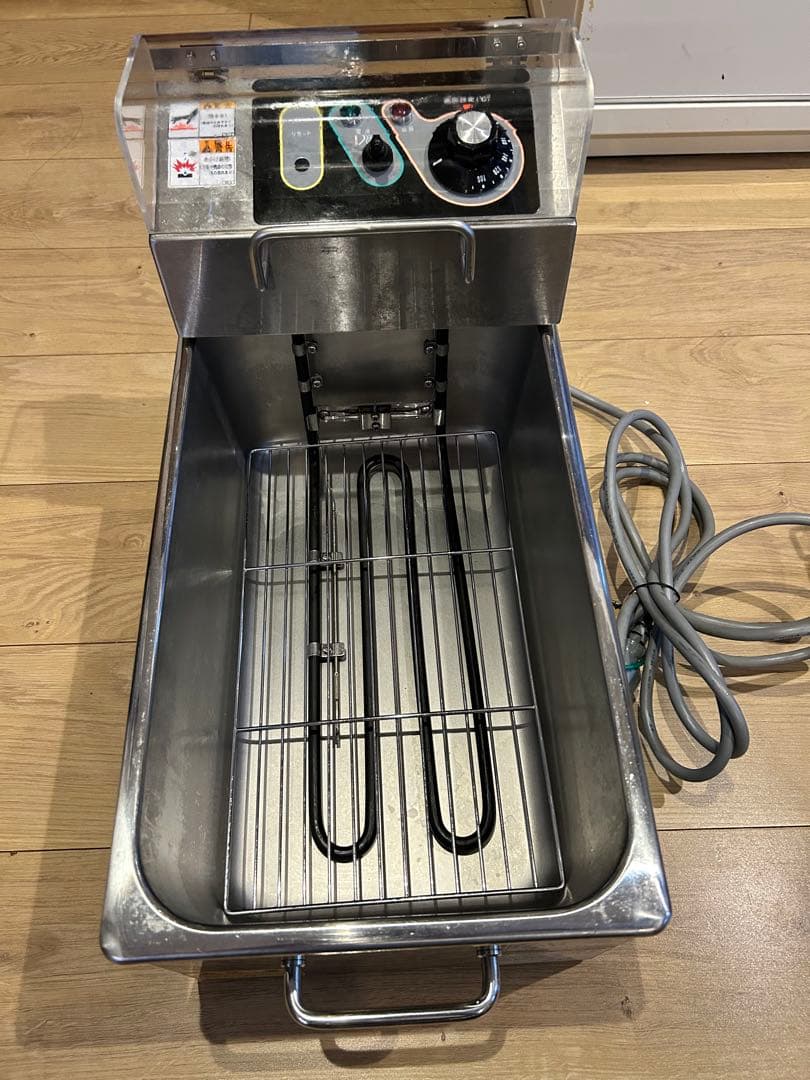 24年製マルゼン卓上電気フライヤー ステンレス製 温度調整可能[中古]