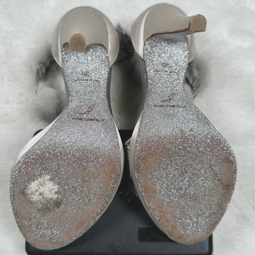 極美品　レネカオヴィラ　サンダル シルバー　21.5　ファー　オープントゥ