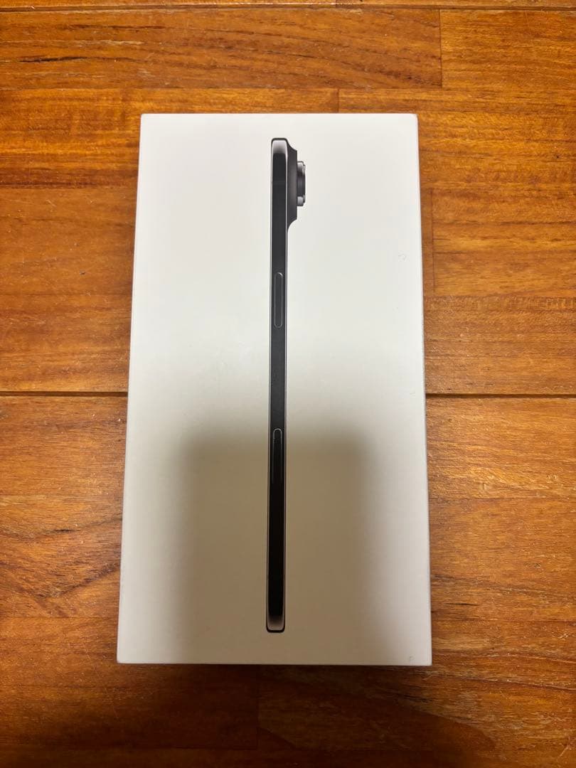 アンナ　新品　iPhone Air 256GBスペースブラックSIMフリー