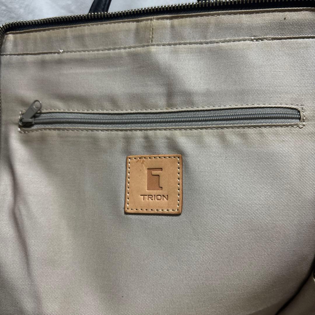 TRION トライオン 本革 リュック バッグパック A4