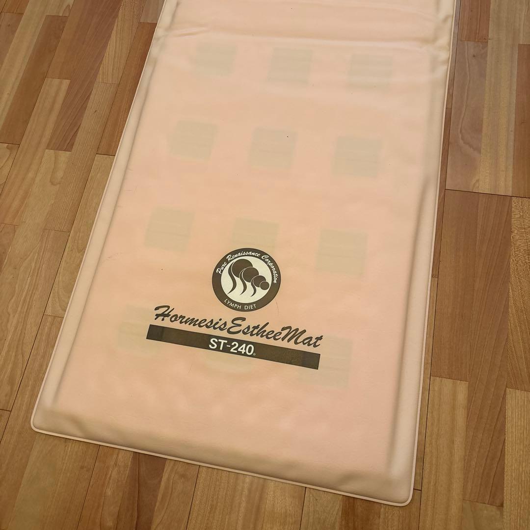 ピュアルネッサンスホルミシス　エスティーマットST240