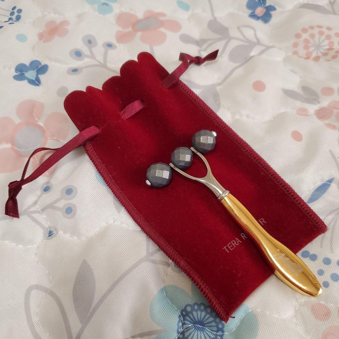 隕石 美顔ローラー　メテラ