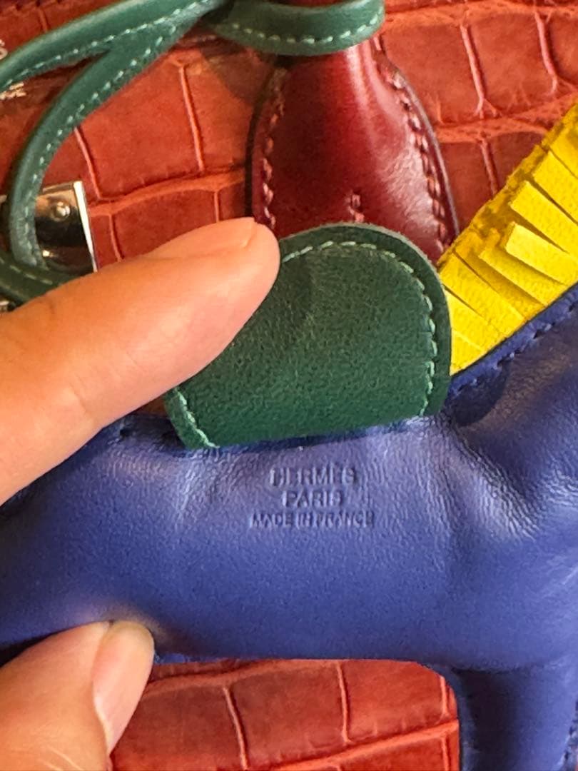 Hermès ロデオ MM レザー チャーム