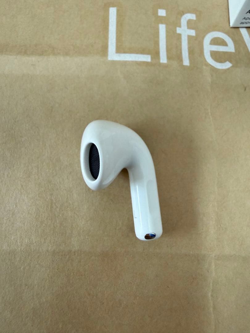 AirPods 第4世代 ANC アクティブノイズキャンセリング搭載モデル