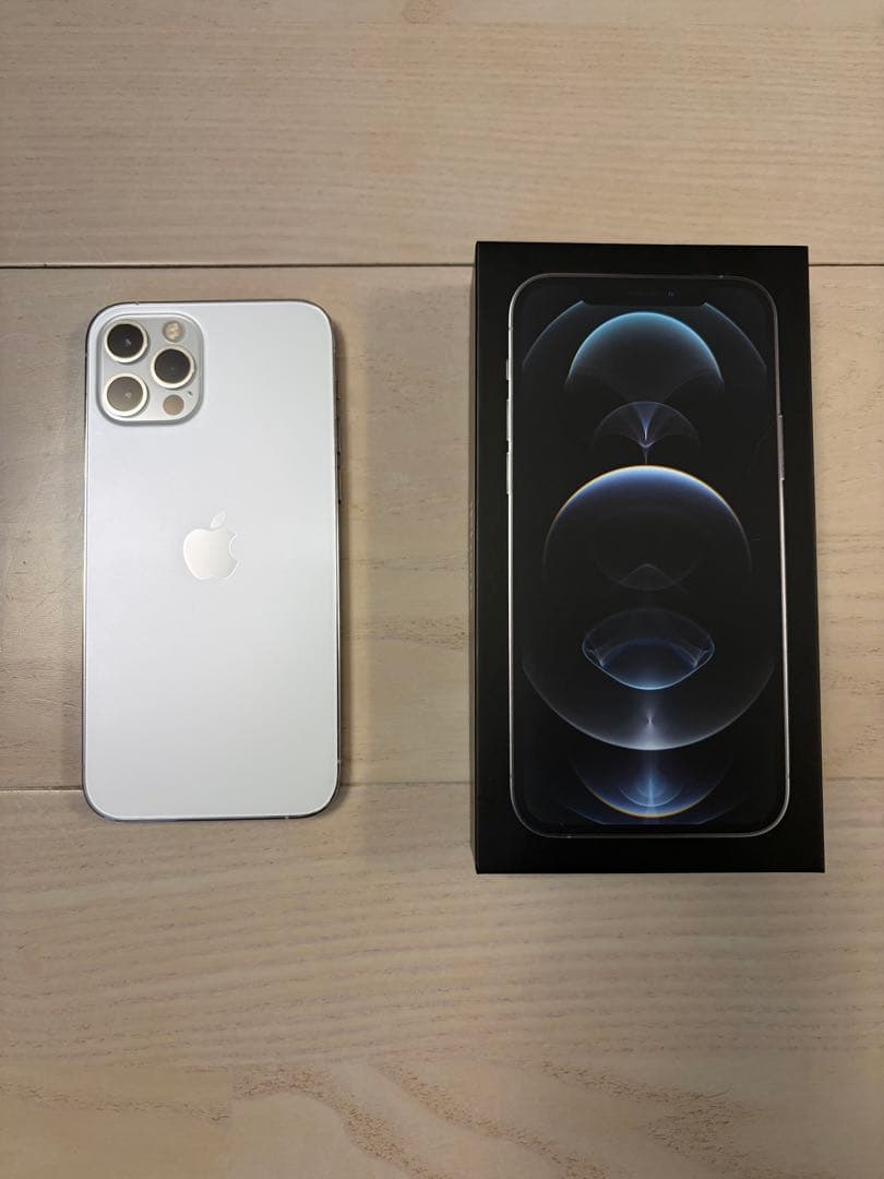 Apple iPhone 12 Pro 本体 シルバー 128GB