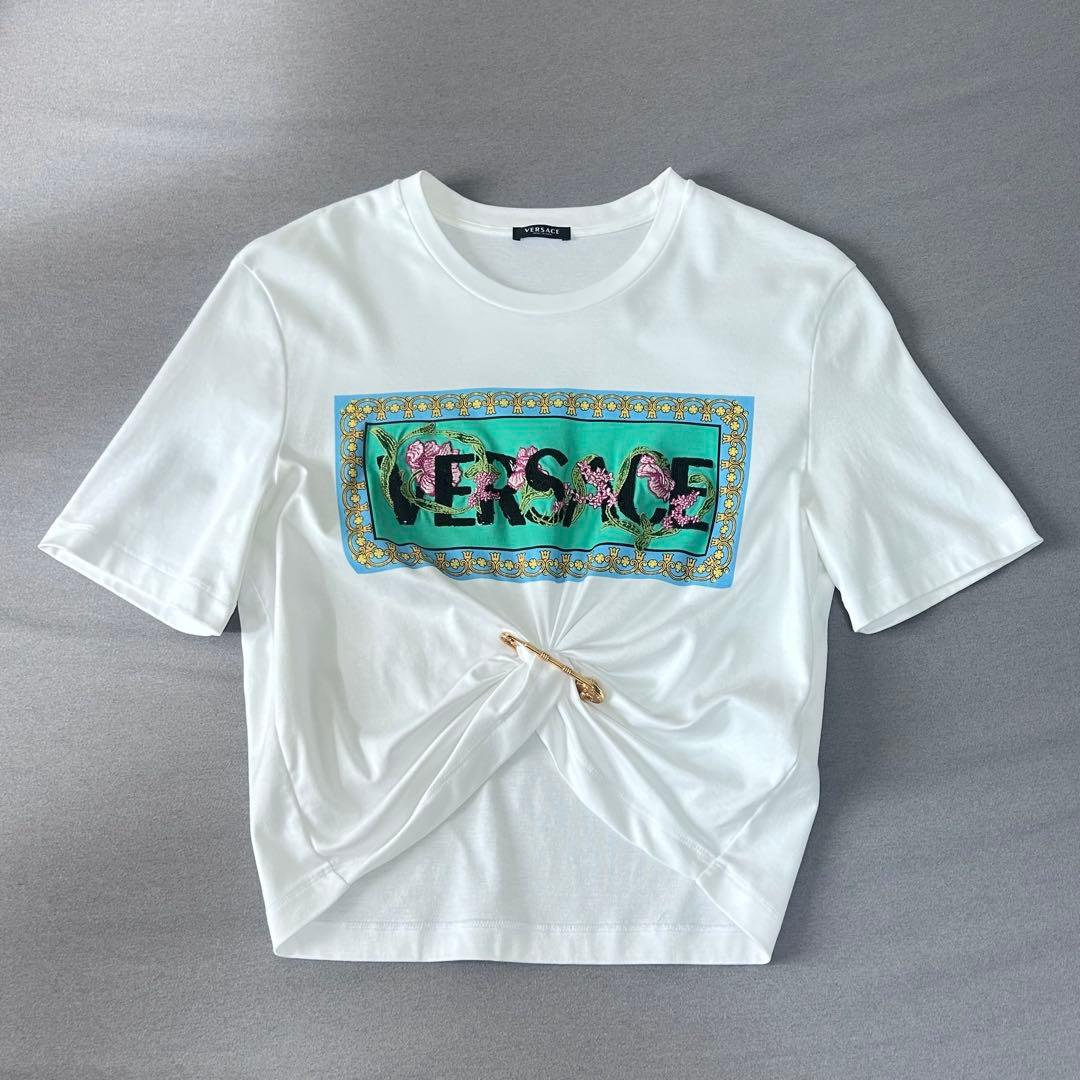 VERSACE セーフティピン ノットディテール クロップドTシャツ　38サイズ