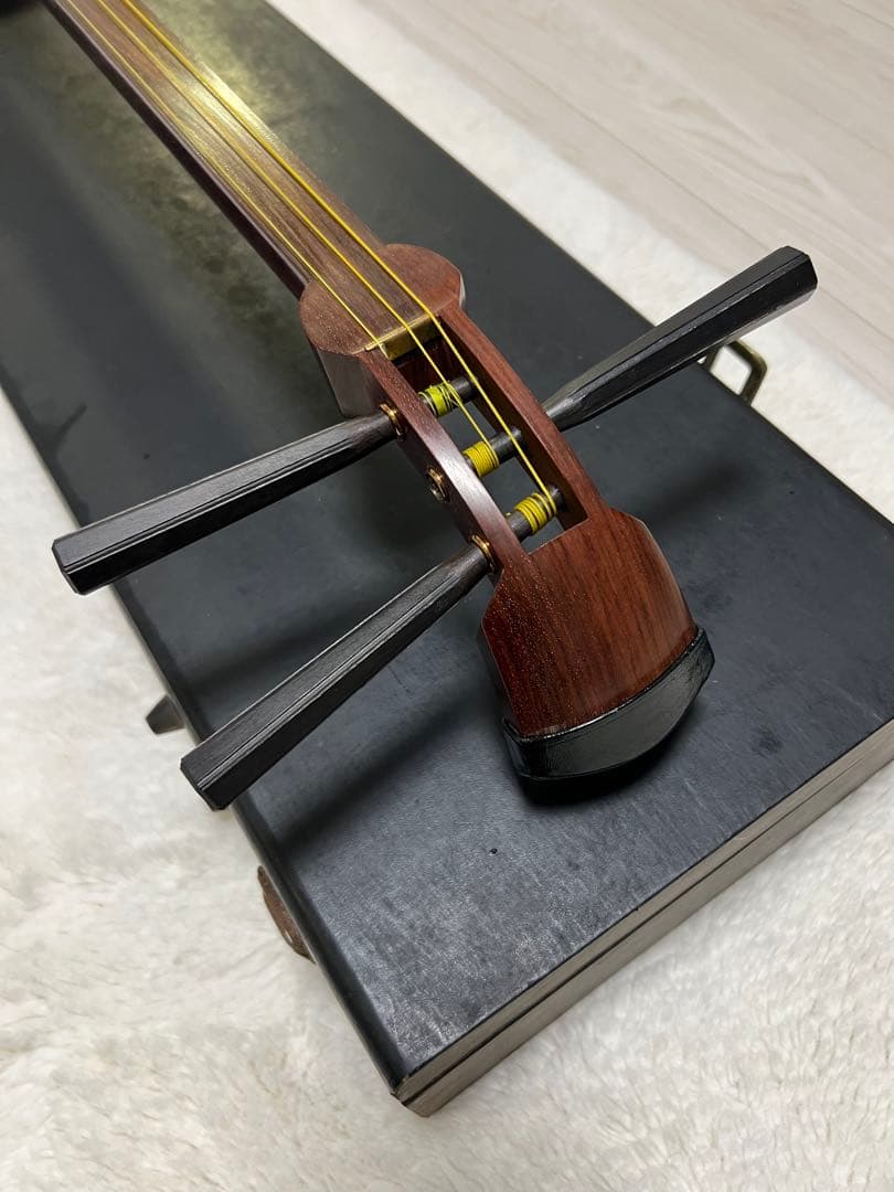 地唄三味線 本体 バチ等付属品全てあり