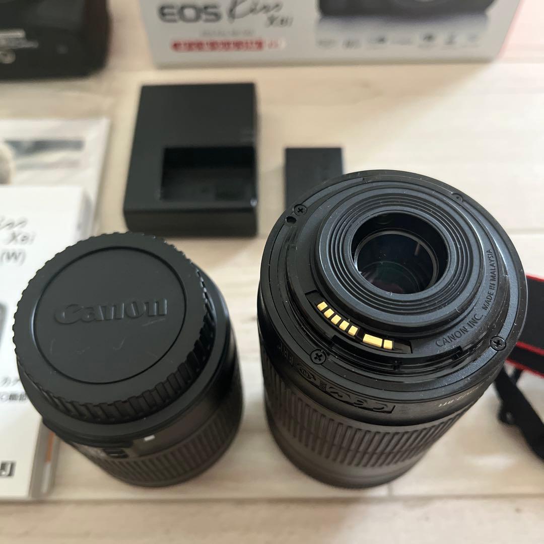 【本日限定価格】Canon EOS Kiss X8i ダブルズームキット