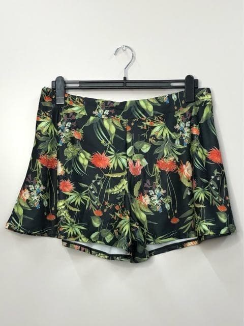 新品☆3L♪黒系♪水着5点セット♪ビスチェ×バンドゥビキニ♪短パン☆s890