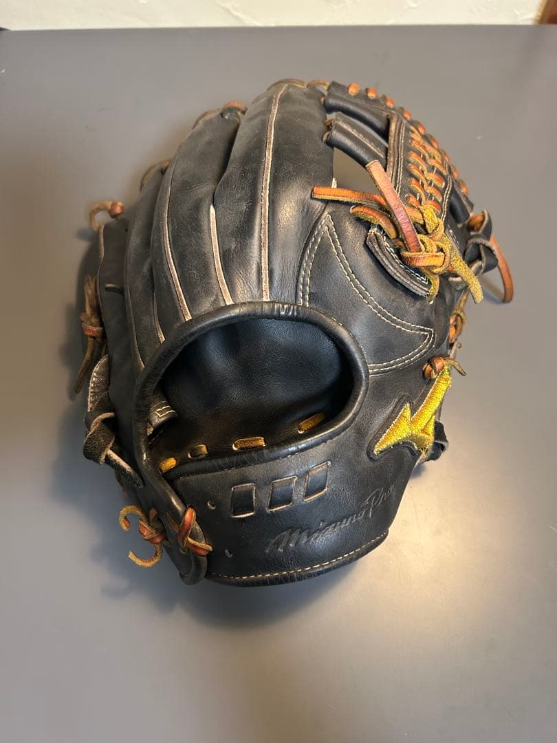 値下げ中‼️ミズノプロ 硬式　5DNAテクノロジー 内野手