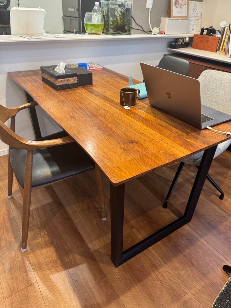 送料込み【おしゃれダイニングテーブル】ウォールナット×黒スチール脚　幅120cm