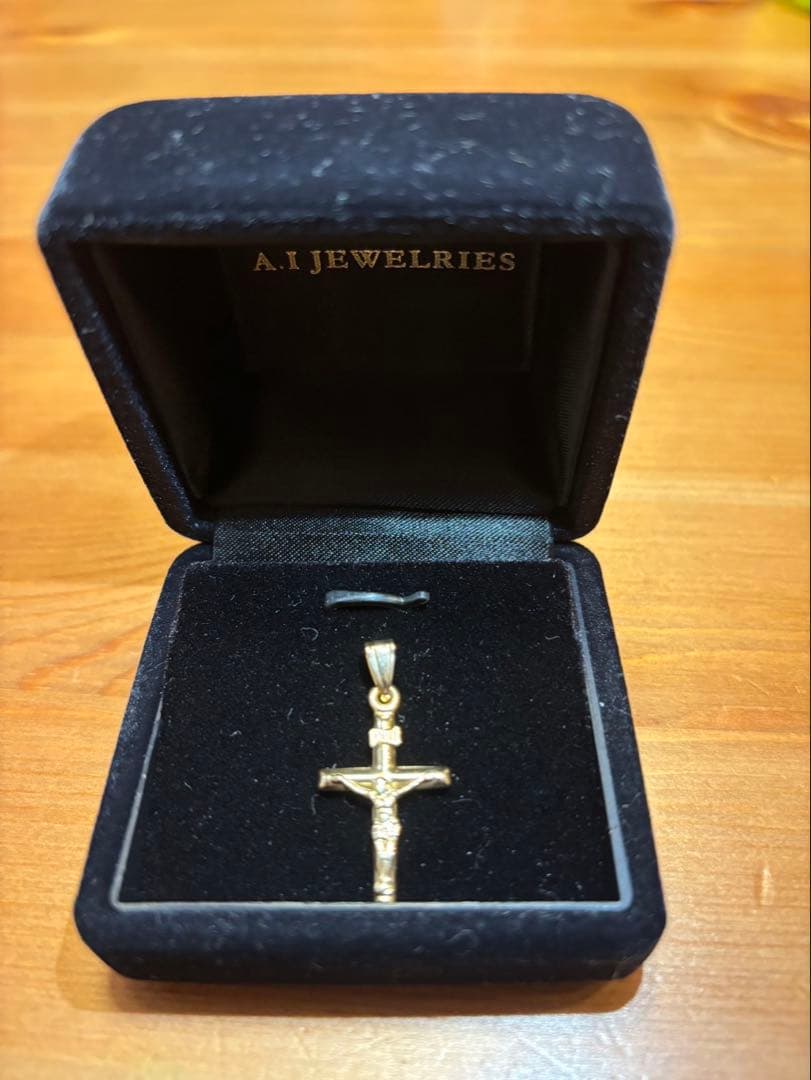 大幅値下げ‼️K18 1.1ｇクロスペンダント Sサイズ