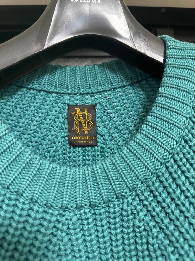 Y*O様 【美品】23AW BATONER シグネチャークルーネック 2 エメラ