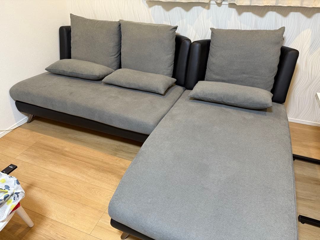 ニトリカウチソファー