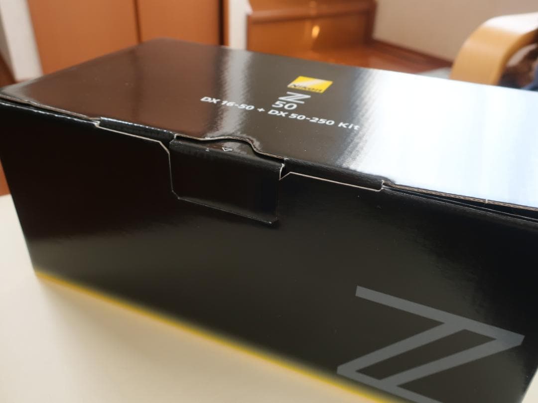 ニコン　Nikon Z50 ボディ　交渉OK　ショット数極少！　おまけつき