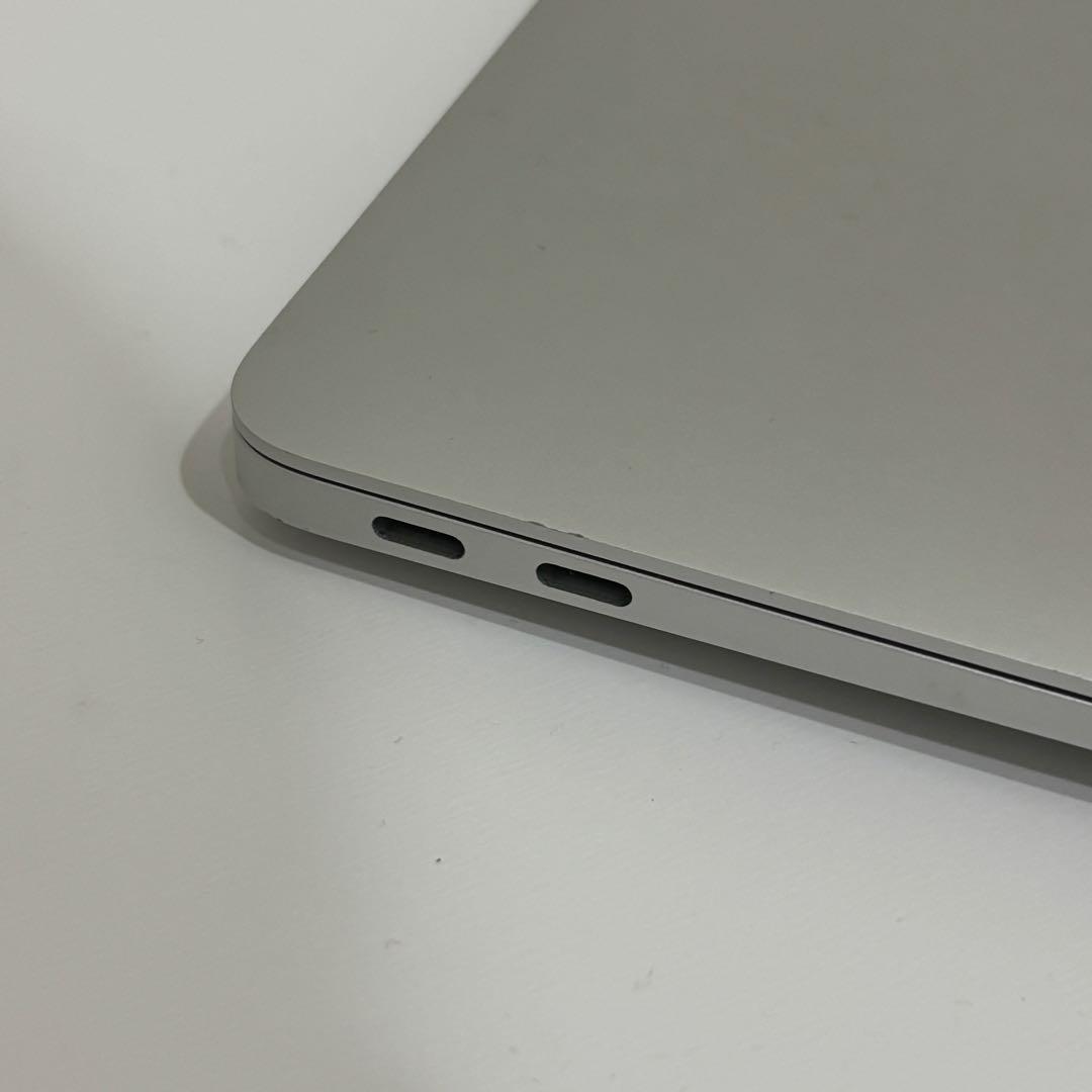 Macbook Air 2020年 13inch Apple パソコン 本体