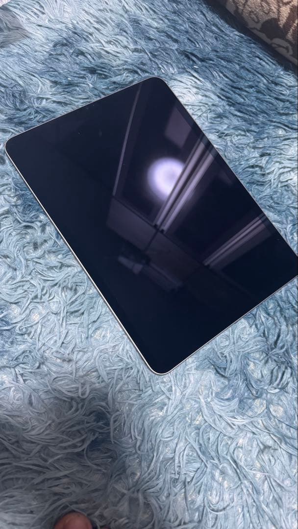 Apple iPadPro11インチ第4世代シルバー 本体　128GB