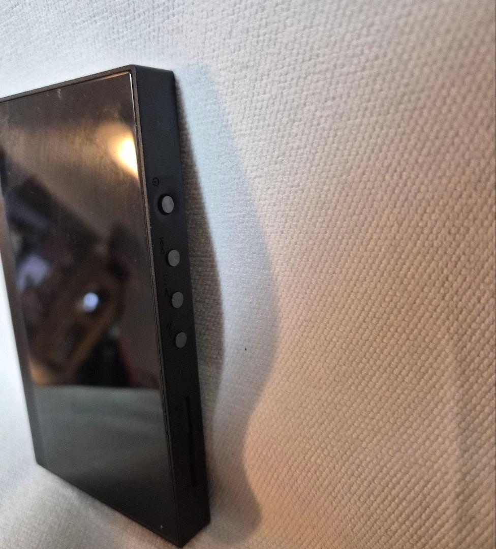 ONKYO　DP-X1オーディオプレーヤー　バランス接続イヤホンコード付き