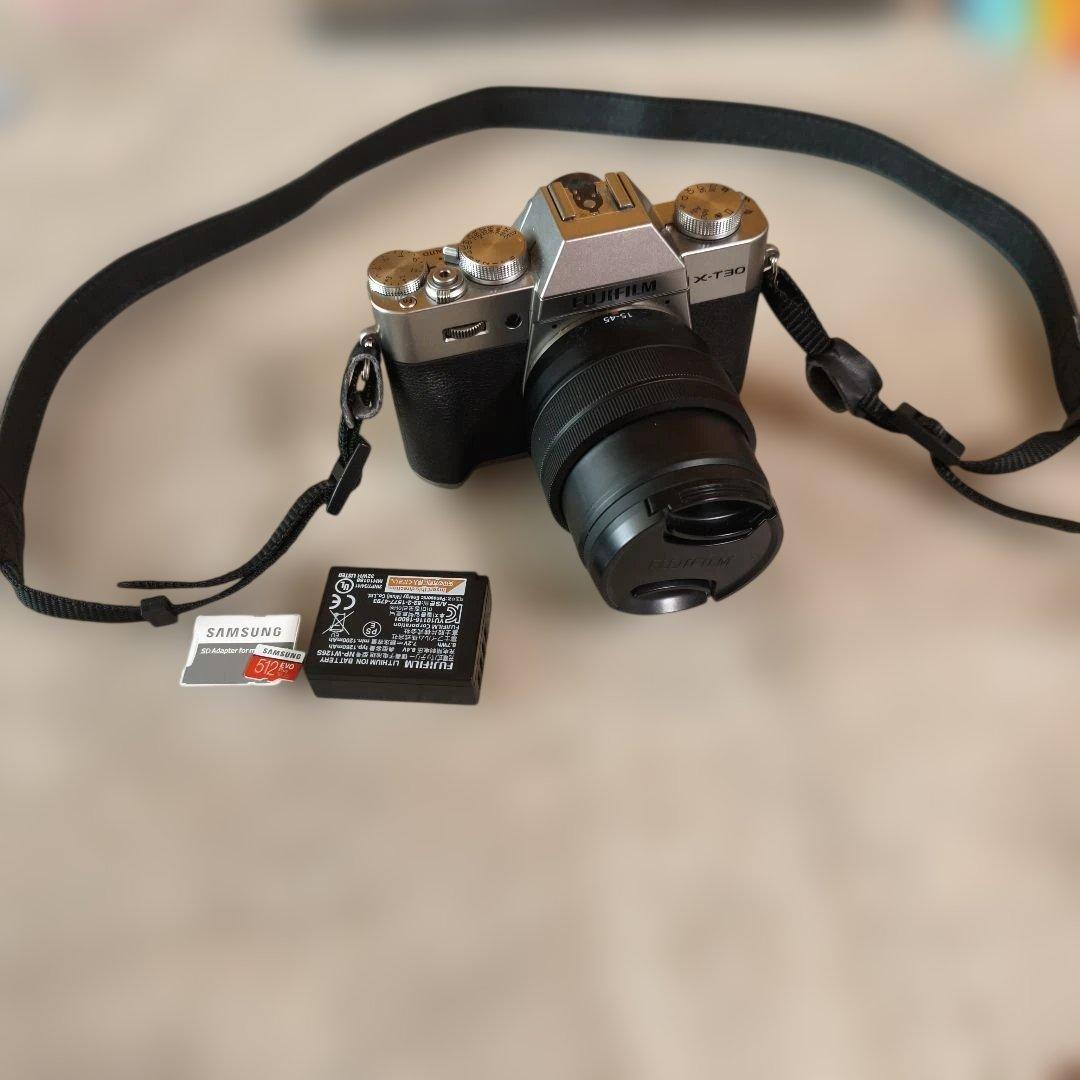 FUJIFILM X-T30 ミラーレス一眼 15-45mm