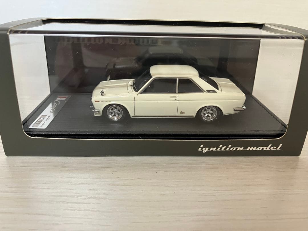 ミニカー ignition model Bluebird 510 coupe 1/43