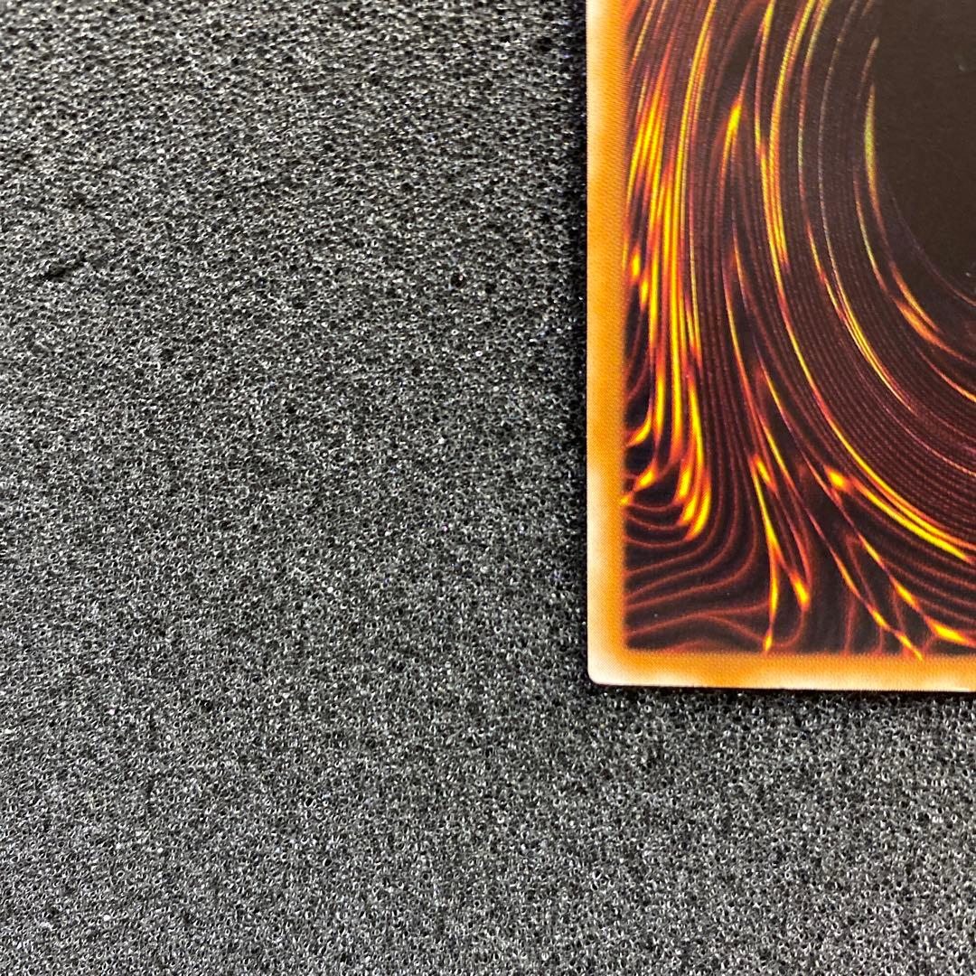 デ*ラ様 【極美品】　遊戯王　超魔導剣士－ブラック・パラディン　レリーフ