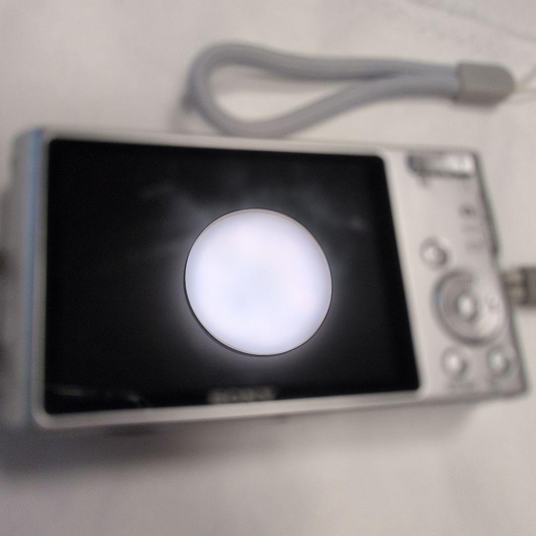 2台セット　SONY Cyber-shot 14.1MPと10.2MP　シルバー