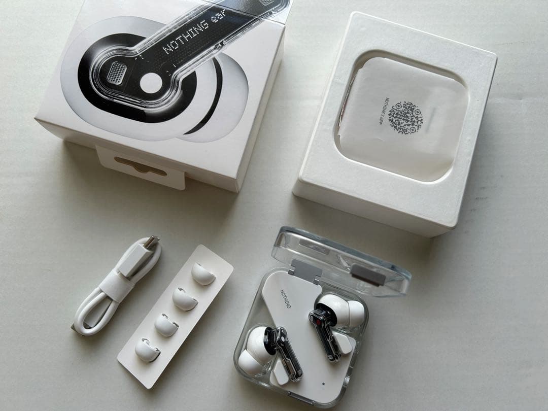 Nothing Ear 2024年発売モデル（ホワイト）