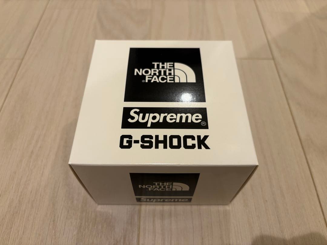 Supreme TNF G-SHOCK DW-6900NS-1JR 新品