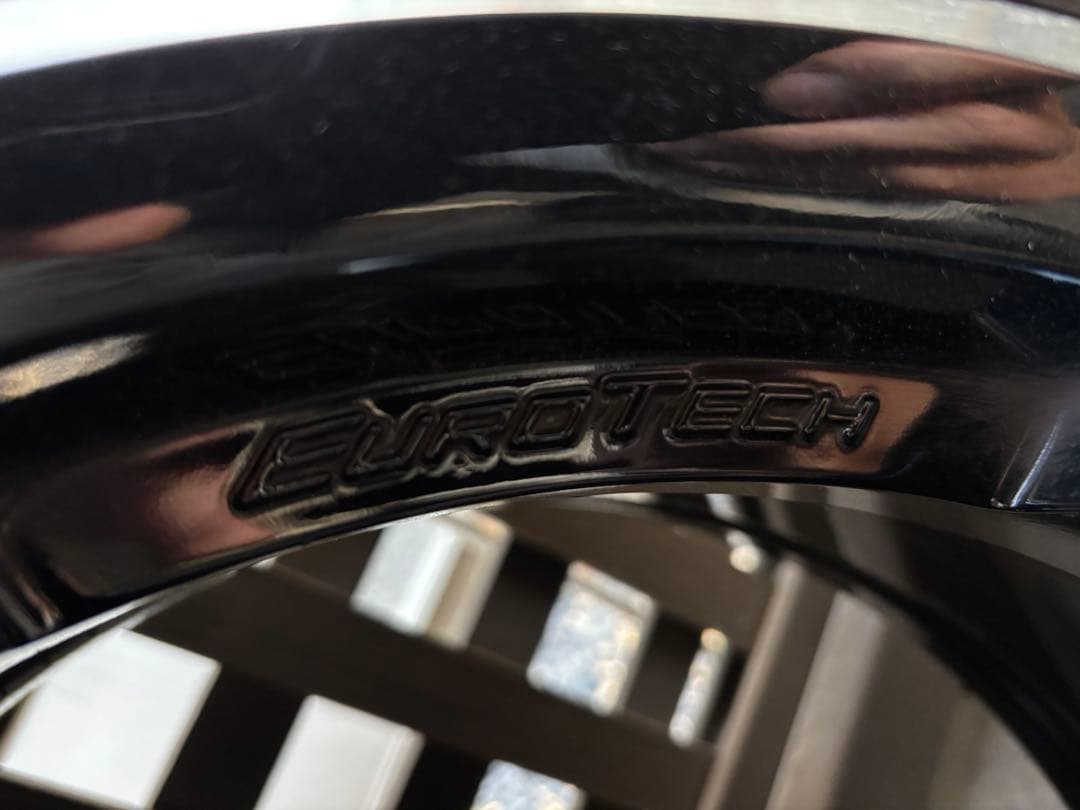 プジョー3008 スタッドレスタイヤセット　225/60 R17 2024年製