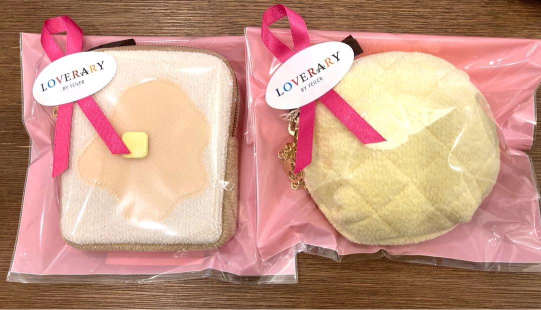 【新品】フェイラー ポーチ　ベーカリー　メロンパンポーチ　食パンポーチ　パン