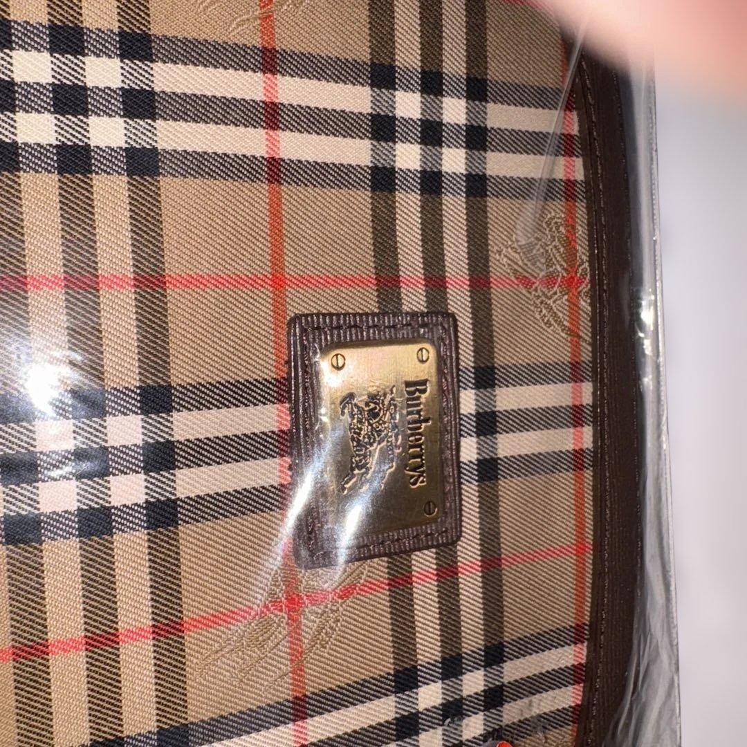 BｕｒｂｅrrＹsカバン