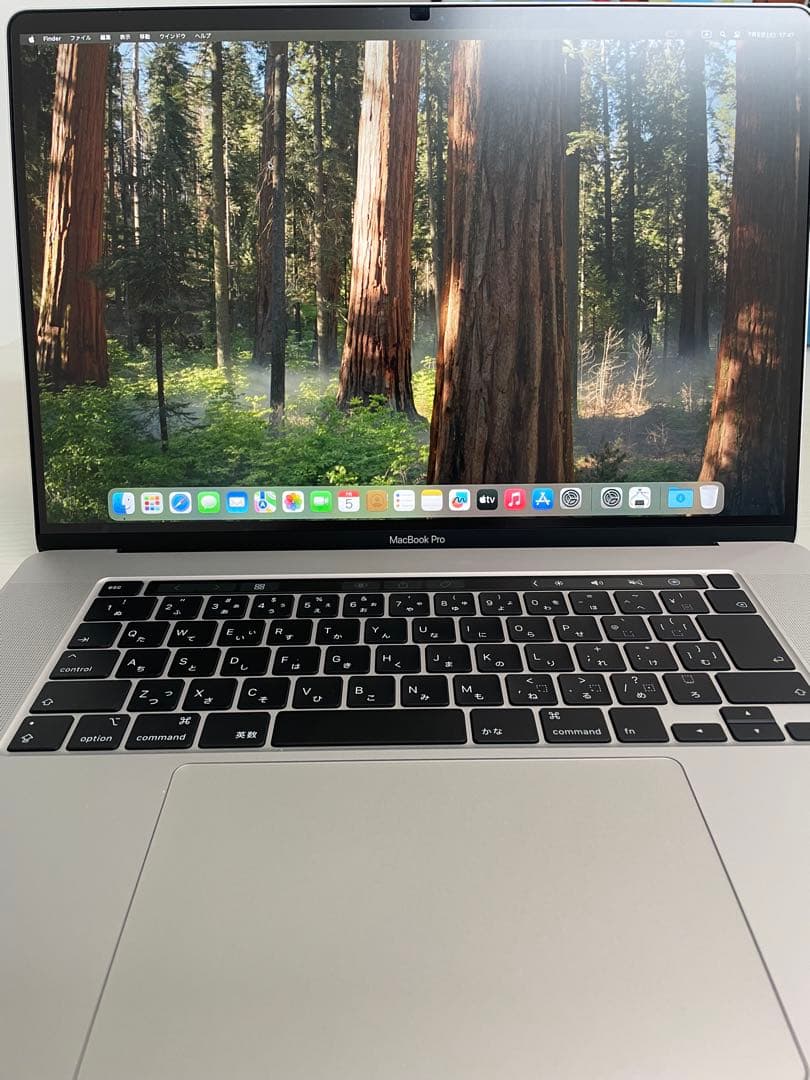 Apple MacBook Pro 2019シルバー 1TB