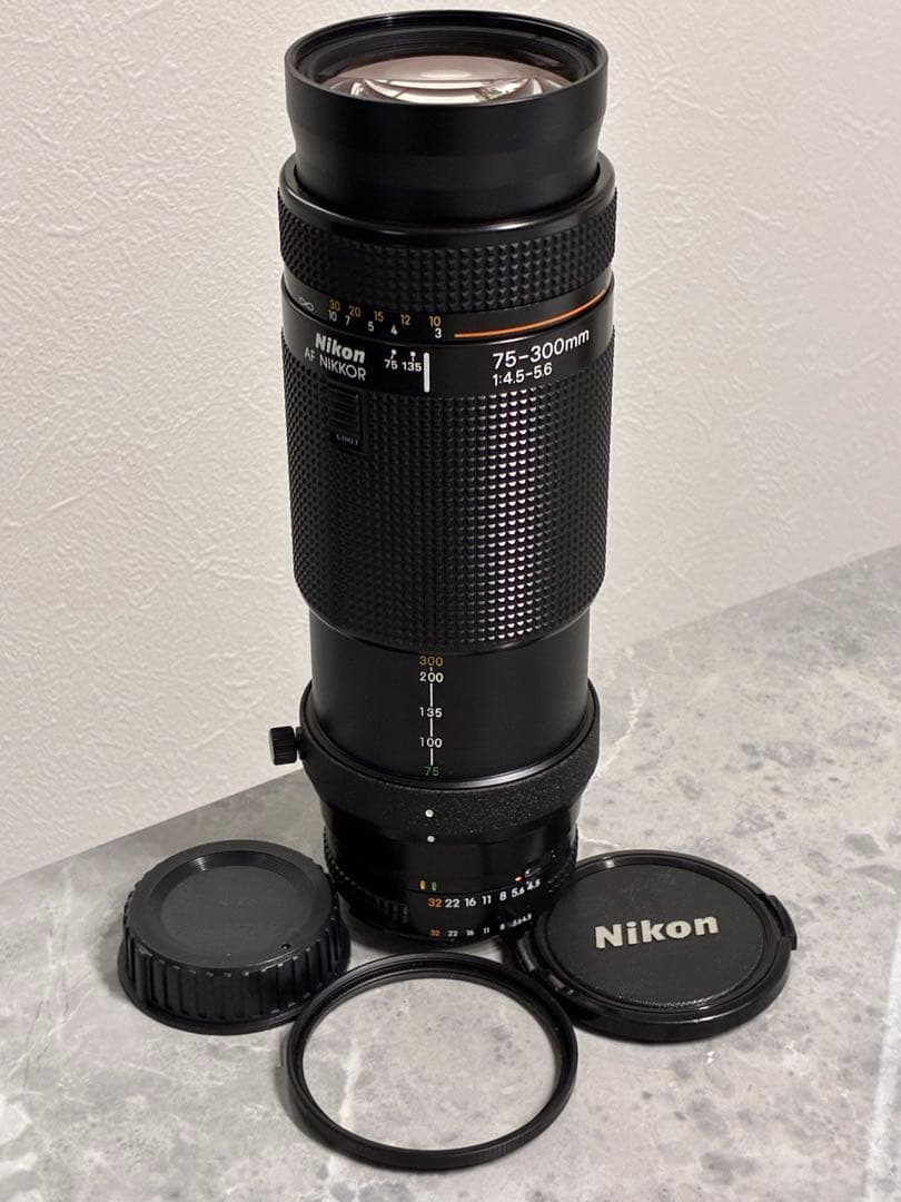 ⭐️極美品⭐️ Nikon AF NIKKOR 75-300mm f4.5-5.6