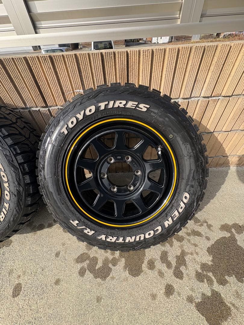 ハイエース　6穴　デイトナ16インチ　オープンカントリー