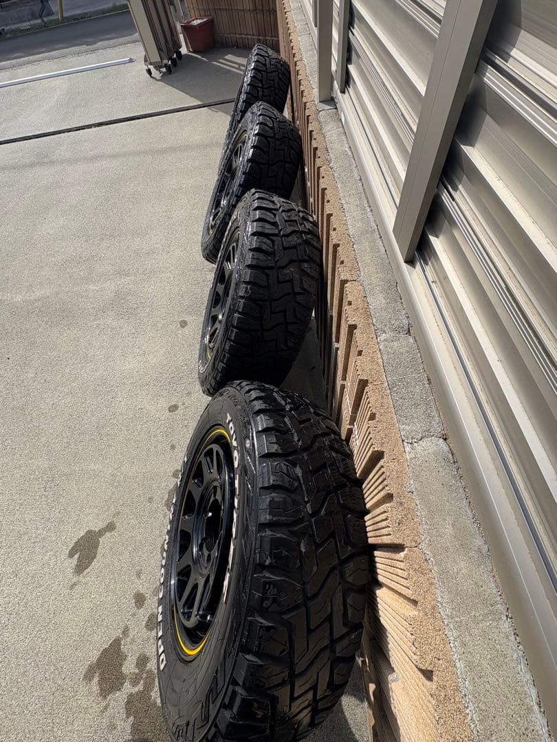 ハイエース　6穴　デイトナ16インチ　オープンカントリー