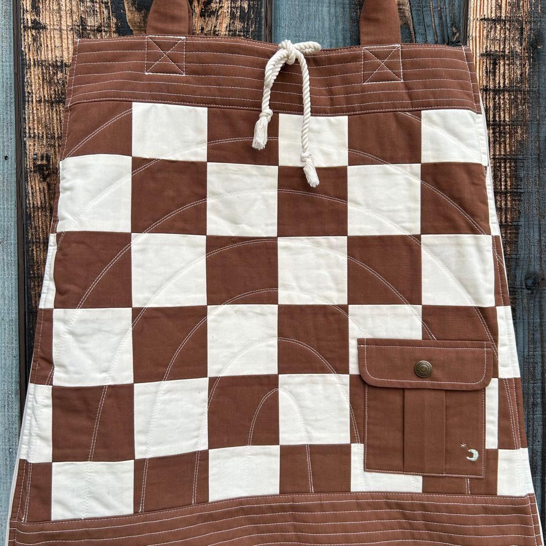 バッグにもなるサーフボードキャリーバッグ