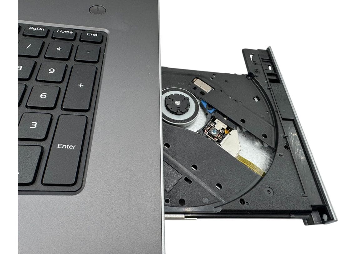 DELLノートPC✨第６世代❗️corei5✨SSD搭載❗️メモリ8GB❗️win11