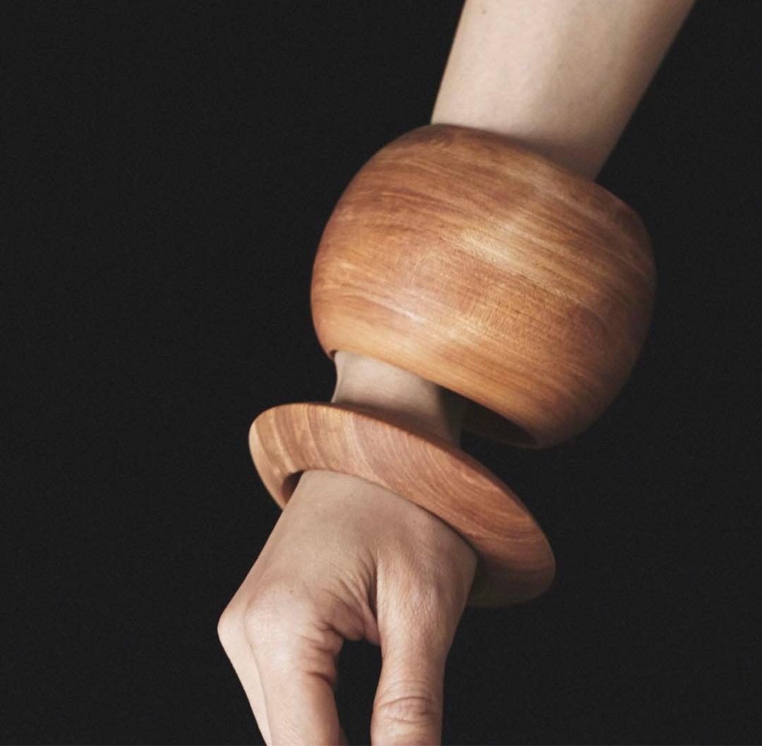 8uedeウッドバングル