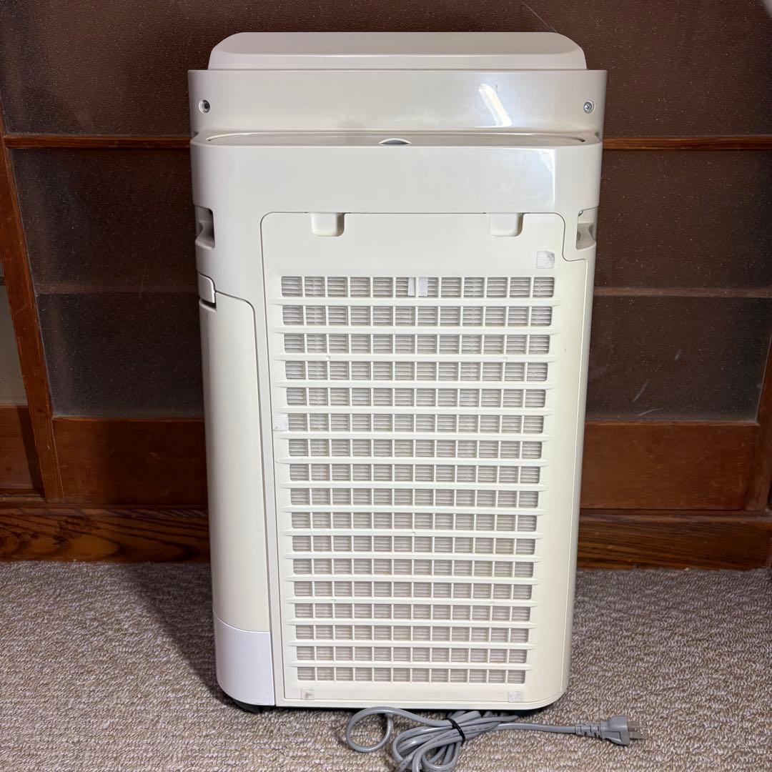 美品✨ プラズマクラスター7000 Sharp 加湿空気清浄機 KC-J50-W