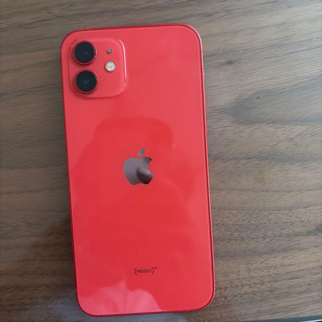 Apple iPhone 12 赤