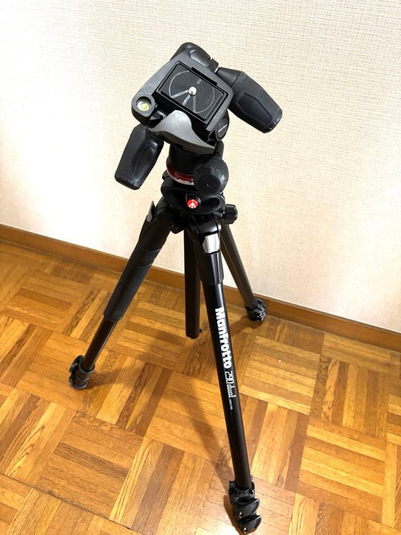 【おいこす】 Manfrotto 290 DUAL 雲台、ケース付き