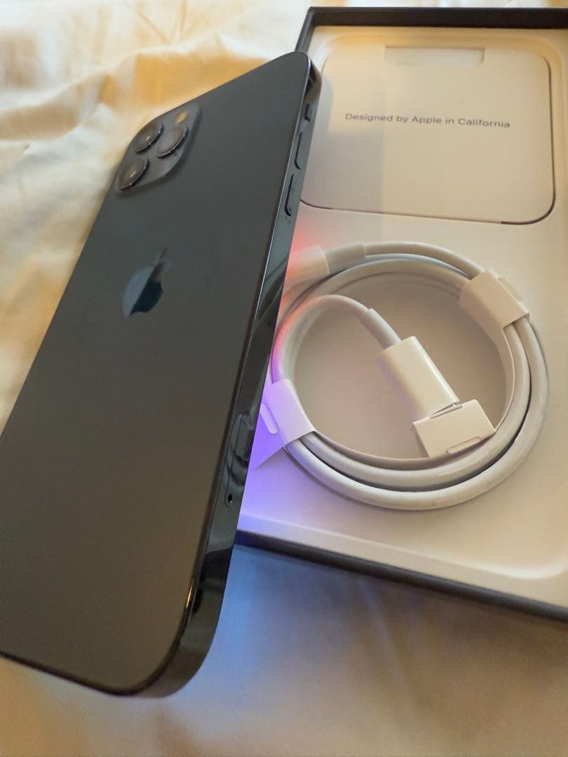 iPhone12Pro 256GB パシフィックブルー 新品充電ケーブル付き美品