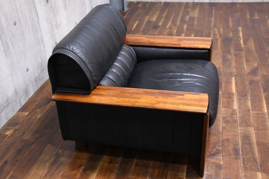 EAK39 カリモク最高級シリーズ ビベンテ 1人掛けソファ シングルソファ