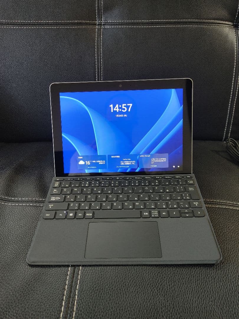 Surface Go 128GB/8GB 純正キーボード・アダプター付